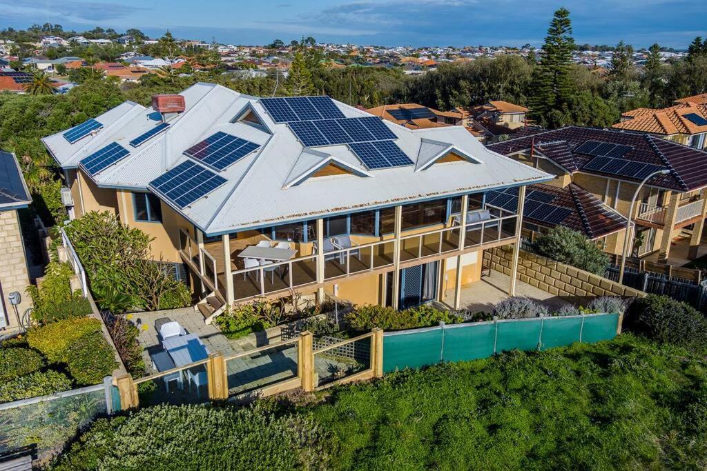 Absolute Oceanfront Escape Villa Mandurah Exterior photo